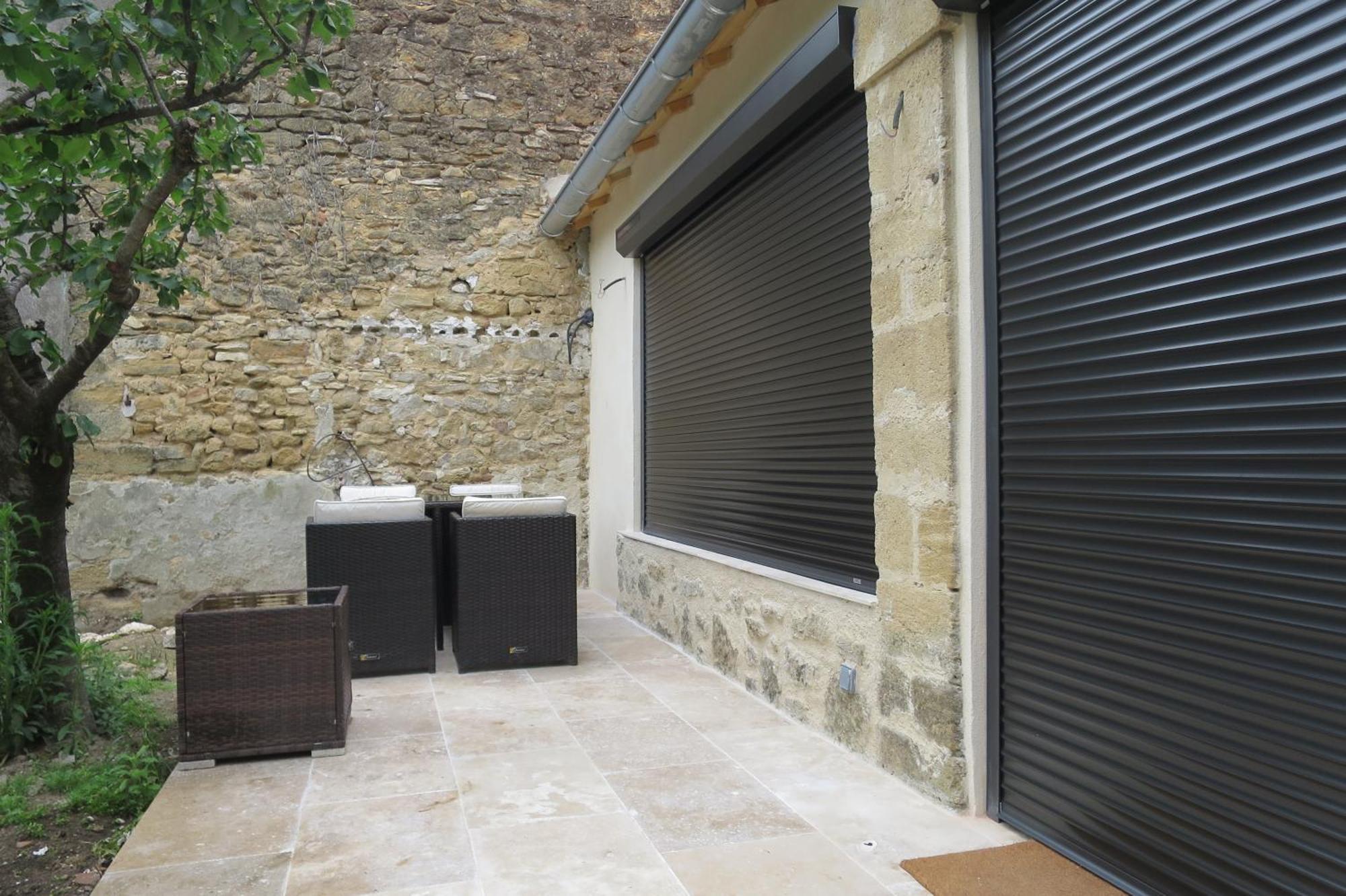 Ferienwohnung La Grotte Sérignan-du-Comtat Exterior foto