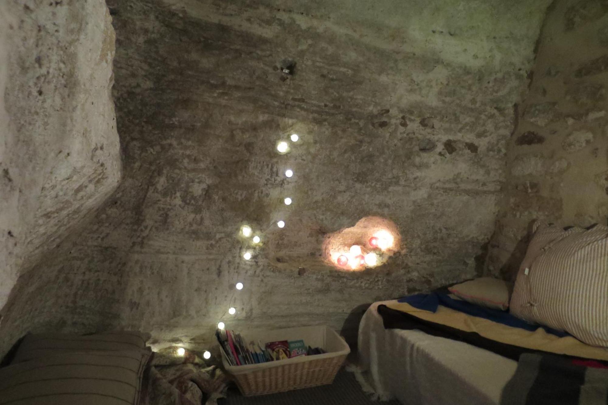Ferienwohnung La Grotte Sérignan-du-Comtat Exterior foto