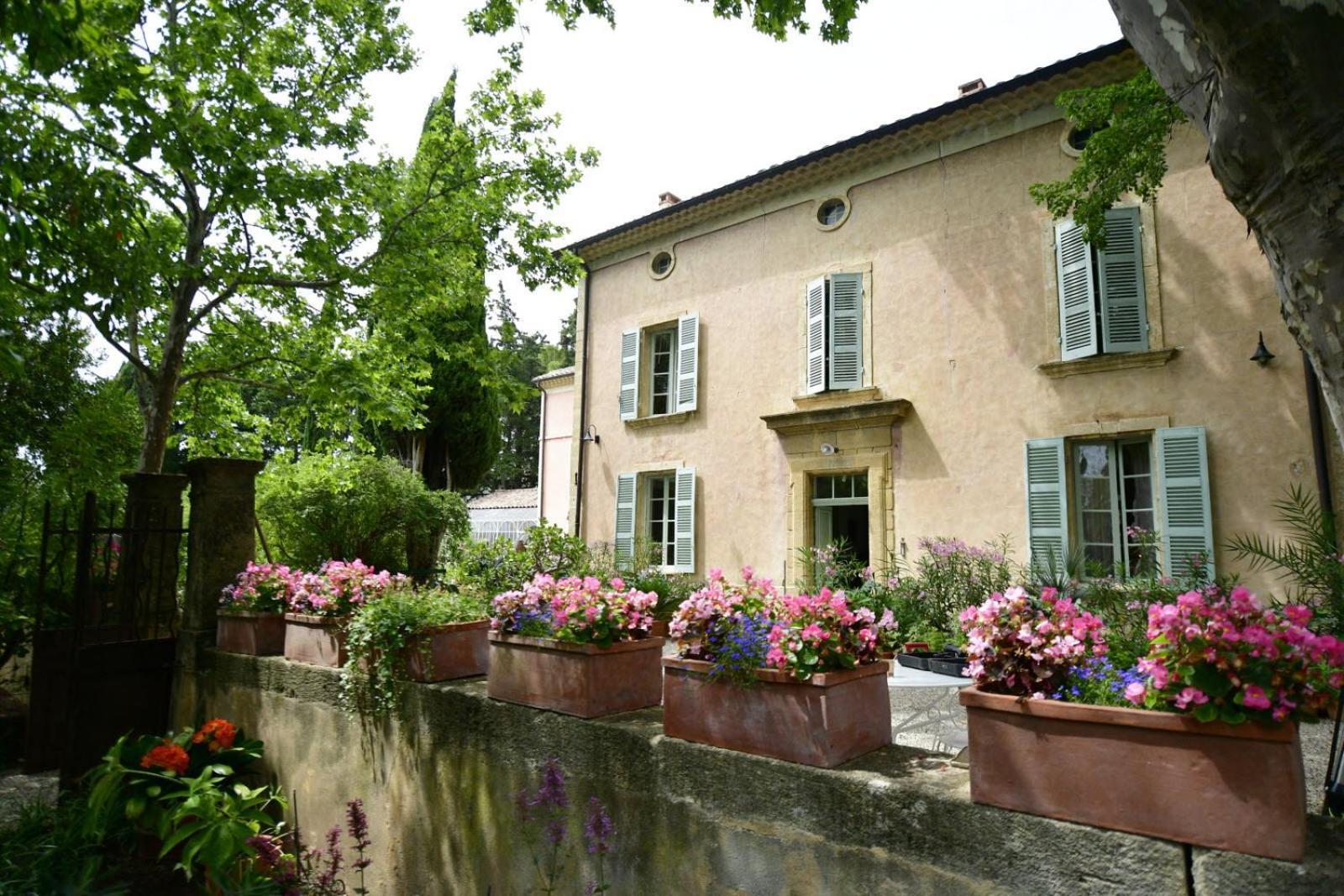 Ferienwohnung La Grotte Sérignan-du-Comtat Exterior foto